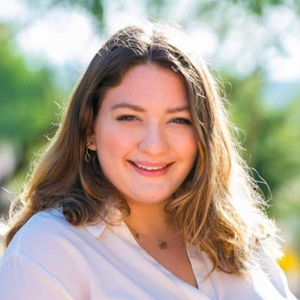 Meet your Posher, Rebecca
